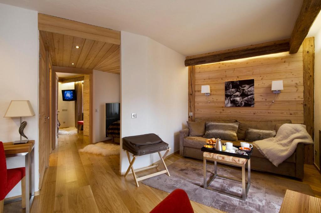 Au Coeur Du Village La Clusaz Oda fotoğraf